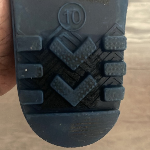 Cat & Jack Kids Rain Boots Size 10 - Picture 6 of 6